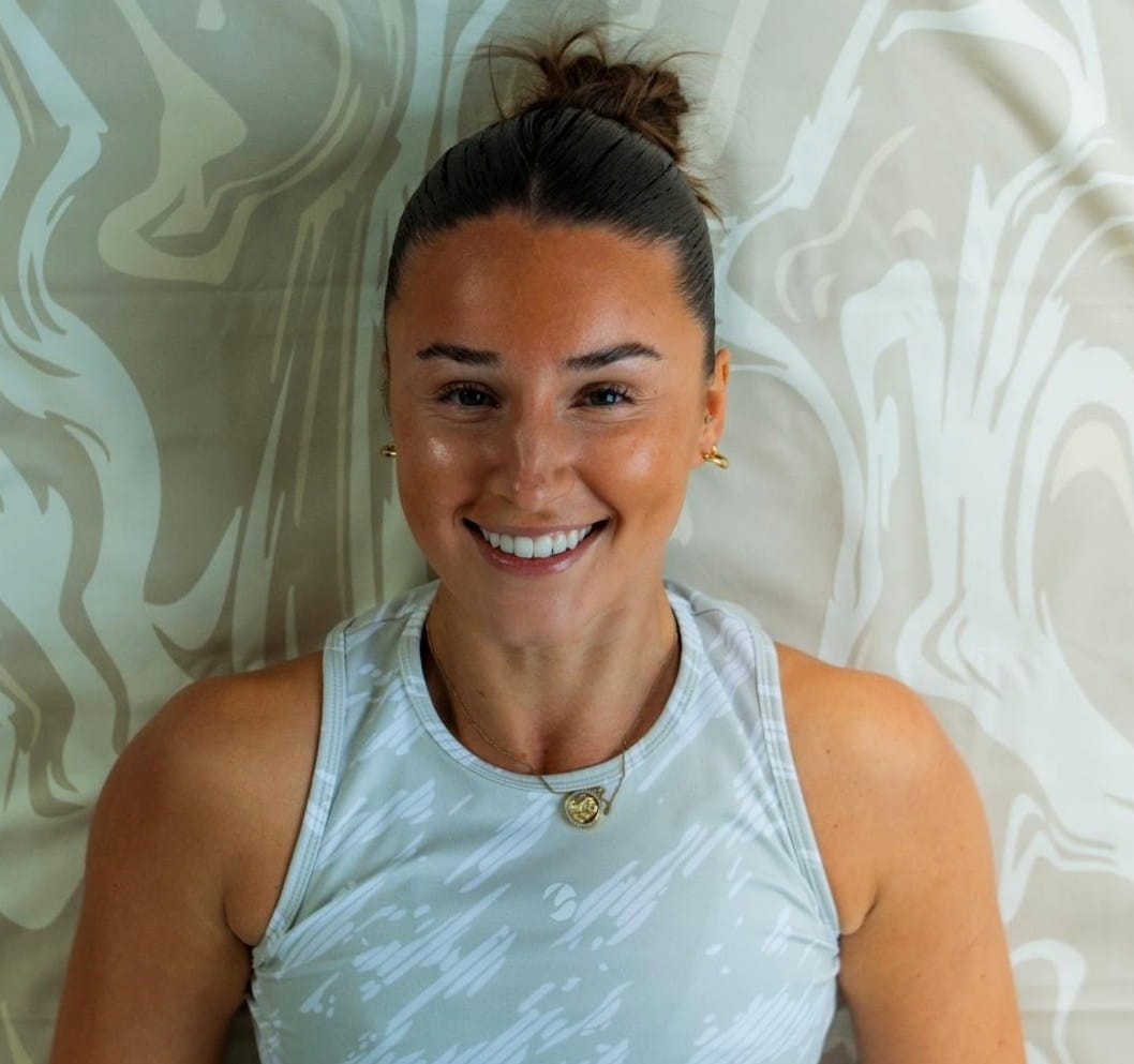 Alessia Osborne, Registered Dietitian and Courter coach